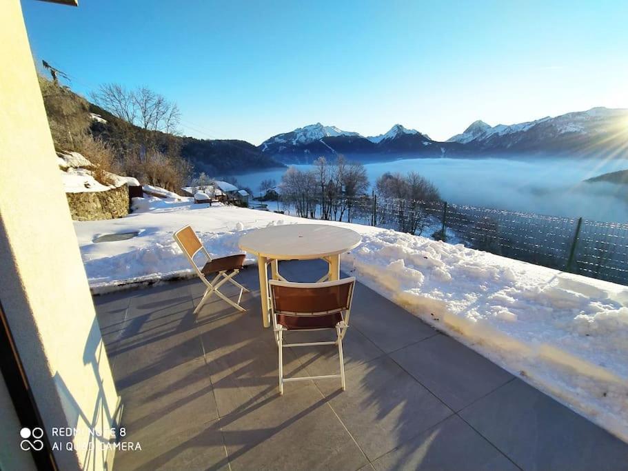 In The Heart Of Nature With An Unique View Plan Montmin Εξωτερικό φωτογραφία