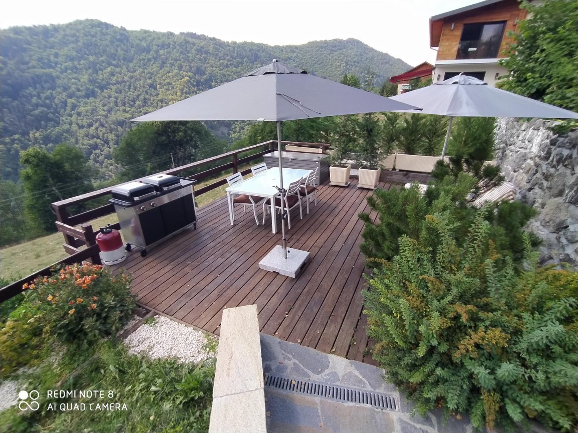 In The Heart Of Nature With An Unique View Plan Montmin Εξωτερικό φωτογραφία